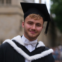 First Class Law Graduate from Oxford University who tutors law at A level and degree level. Also offers LNAT advice and Oxbridge interview preparation.