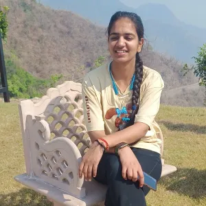 Riya - Yoga instructor - Saharanpur