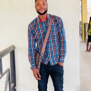 Malik - Computer programming tutor - Lagos