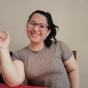 Ana - Profe de ciencias sociales - Resistencia