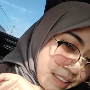 Nurul - Guru mengaji - 