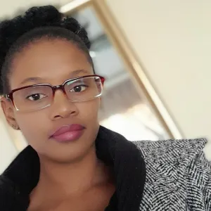 Malefa - English tutor - Akasia