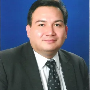 Roberto - Profe de enseñanza moral y cívica - Ciudad de México