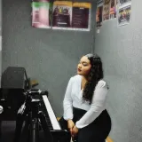 Ana María - profesor de canto - Barrancabermeja