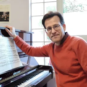 JAVIER - profesor de teoría musical - Madrid