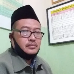 Abdul - Guru mengaji - 