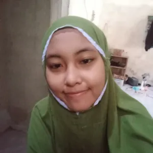 Dyah - Guru mengaji - 