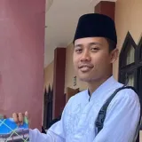 Ahmad - Guru mengaji - 