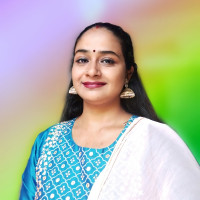 I am a professional singer and Post graduate from L.N.M.U. Darbhanga &  In Hindustani Vocal . With 15+ years of experience gives classes for Vocal - Indian Classical, Bollywood, Geet, Ghazal, Bhajan e