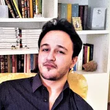 Angelo Antonio - Insegnante di geopolitica - Roma
