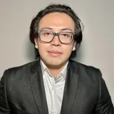 Ricardo - Profesor de finanzas - 