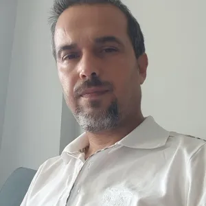 Aykut - Matematik öğretmeni - Yalova