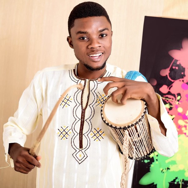 Hi, I'm a Professional talking drum player, I offers all levels of teaching from Beginners, Intermediates to Professionals, with both theoretical (basic things you need to know) and practical demonstr