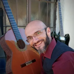 Roberto - profesor de guitarra - El Boalo