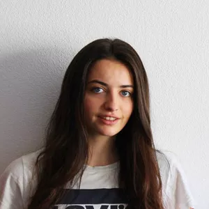 Chloé - Prof d'initiation informatique - Chamonix-Mont-Blanc
