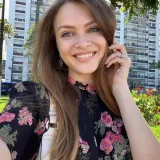 Alina - Prof de russo - São Paulo