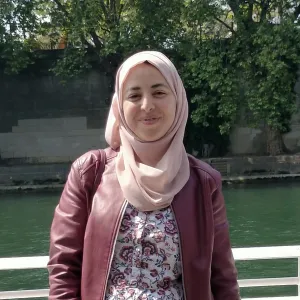 Fatima - Prof d'arabe - Massy