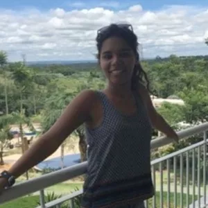 Rafaela - Professor de História (Ensino Superior) - Goiânia