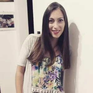 Lucia - profesor de diseño - Gonnet