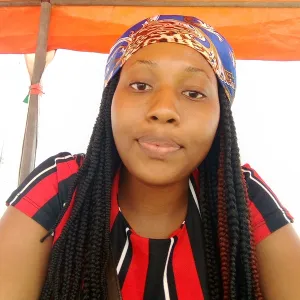Stephanie - English tutor - Eneka