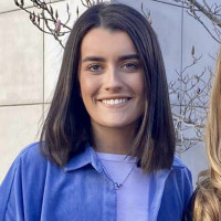 UCD graduate with a first class honours in Irish, as well as achieving a H1 at Leaving Cert level. Fluent in Irish, having spent several Summers working in Conamara.