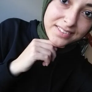 Dilan - Türkçe öğretmeni - Devrek