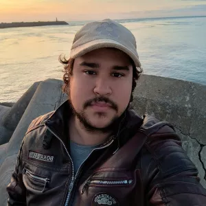 Vítor - Prof de programação - Cacia