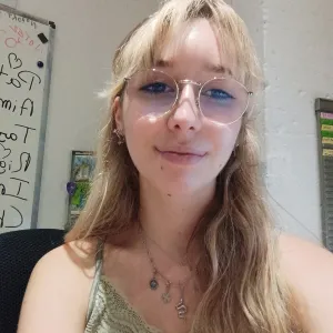 Chloe - Prof de français - Toulouse