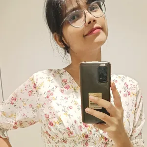 Anshika - Biology Tutor - Kanpur