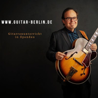 Gitarrenunterricht mit Schwerpunkt Jazz & Blues bei erfahrenem Berufsmusiker und Gitarrenlehrer in Berlin oder Online