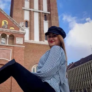 Noémi Anna - matek magántanár - Szeged