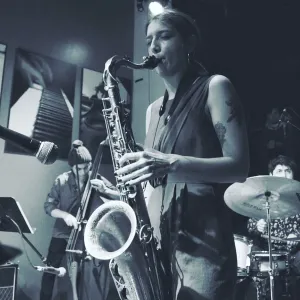 Amanda Sofia - profesor de saxofón - Ñuñoa