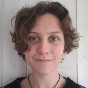 Louise - Prof d'éveil musical - Nantes