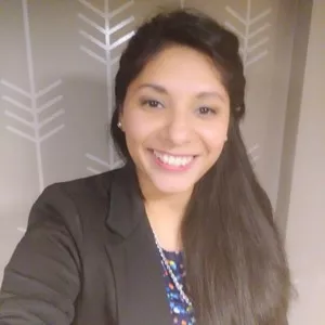 Sandra - Profesor de ciencias sociales - Olavarría