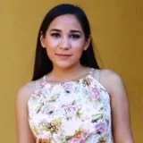 Sania - Profesor de español y literatura - Santa Catarina