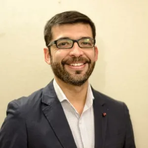 Ricardo - Profesor de matemática - Santiago