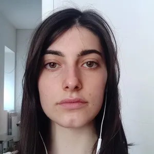 Isabella - Insegnante di aiuto compiti - Monza