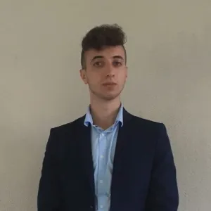 Michel - Prof d'histoire - Angers