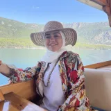 Azza - İngilizce öğretmeni - İstanbul