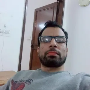 Javaid - Medicine tutor - New Delhi
