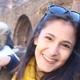 Noor - Insegnante di italiano scolastico - Massa