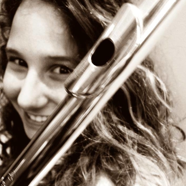 Sónia Henriques - aulas de Flauta Transversal, iniciação musical e teoria musical - para crianças, jovens e adultos.
