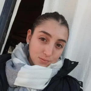 Lara - profesor de inglés - Concordia