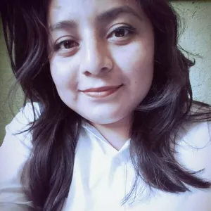 CLAUDIA - Profe de geografía e historia - Minatitlán