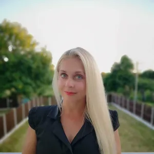 Daivina - English tutor - Cork