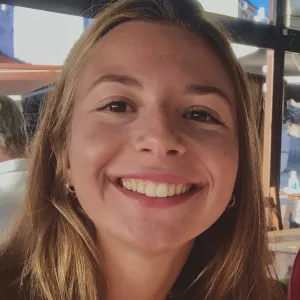 Mariana - Professor de redação - Lisboa