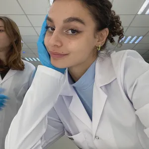 Öznur - Matematik öğretmeni - 