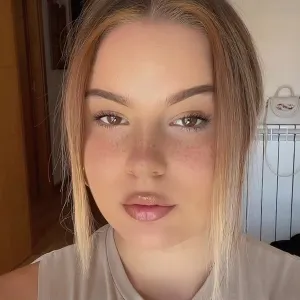 Lisa - Prof de français - Saint-Louis