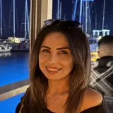 Tuğçe - Fen bilimleri öğretmeni - İzmir
