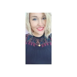 Marie-emma - Prof de physique - Brest